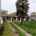 Casa En Yerbas Buenas El Maule